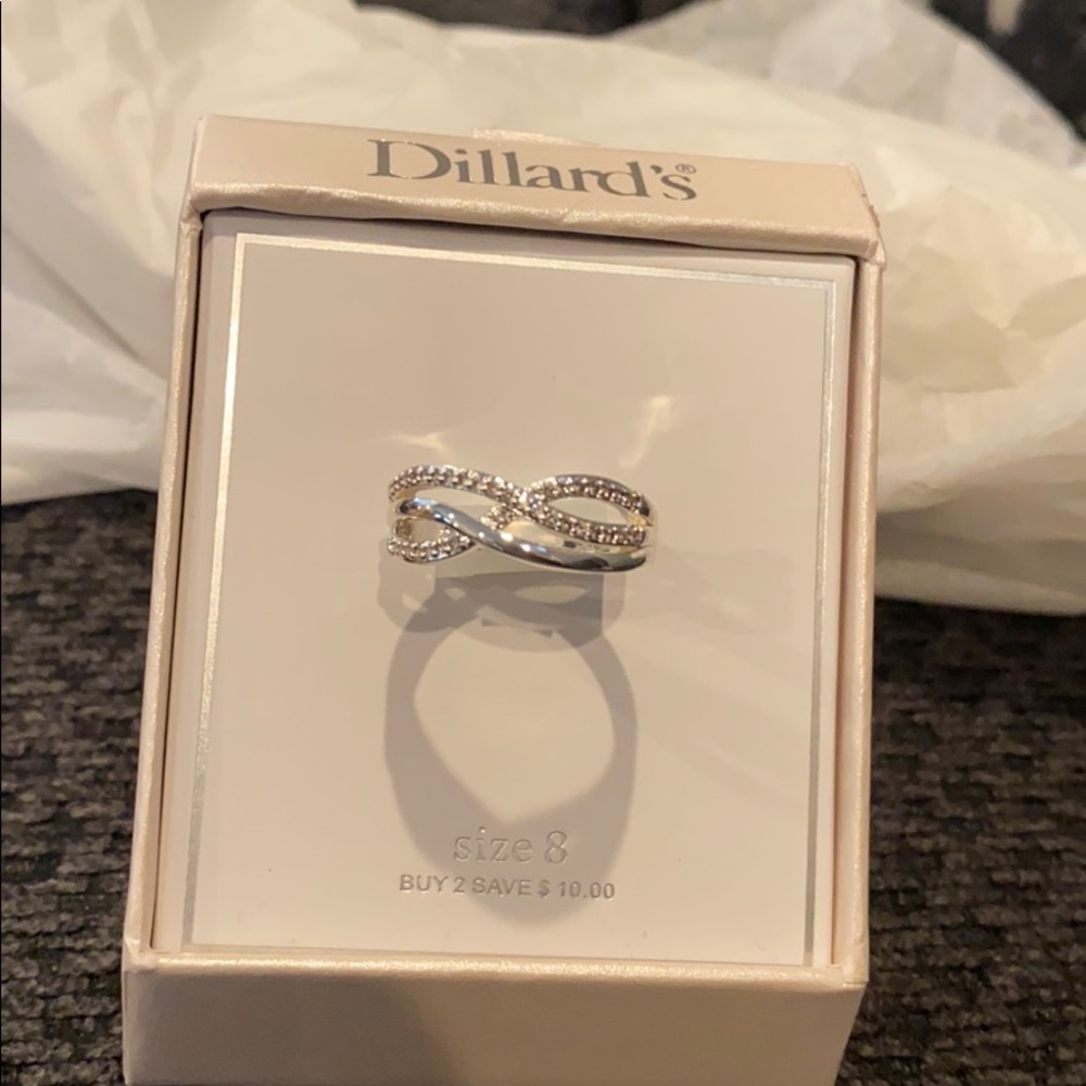 Womens fashion ring